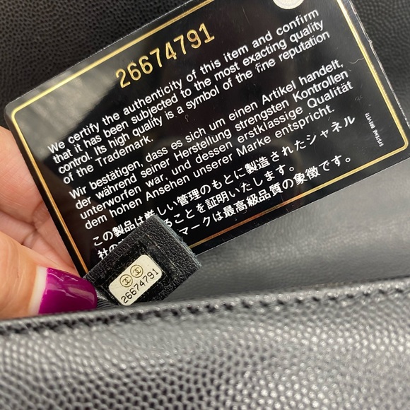 ❌❌sold❌❌Chanel New Medium Boy Flap Bag - Picture 13 of 15